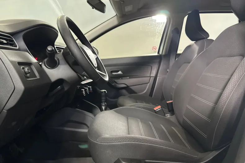 Dacia Duster din 2023 cu 95.664 km - oferta DAC250200 - foto 21