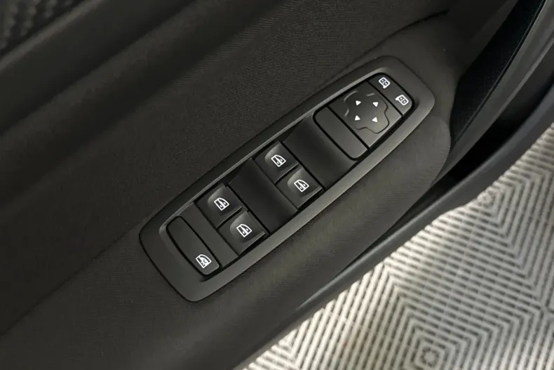 Renault Megane din 2023 cu 39.326 km - oferta REN250201 - foto 14