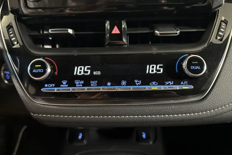Toyota Corolla din 2021 cu 120.129 km - oferta TOY250202 - foto 18