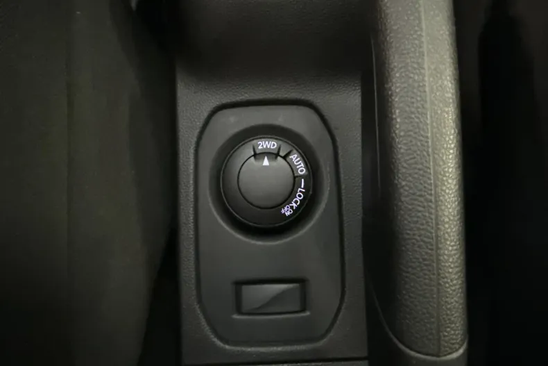 Dacia Duster din 2023 cu 87.476 km - oferta DAC250203 - foto 17