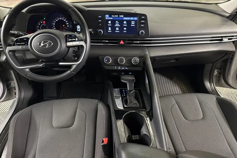 Hyundai Elantra din 2021 cu 101.205 km - oferta HYU250205 - foto 9