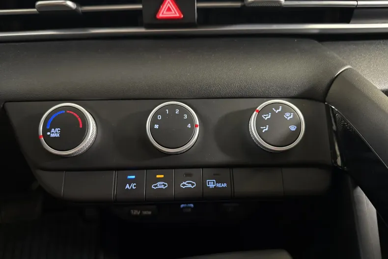 Hyundai Elantra din 2021 cu 101.205 km - oferta HYU250205 - foto 17