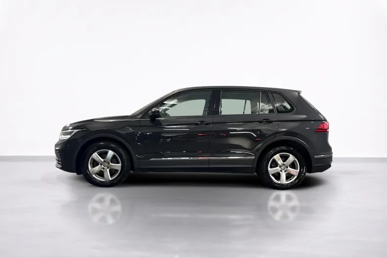 Volkswagen Tiguan din 2021 cu 22.145 km - oferta VOL250208 - foto 2
