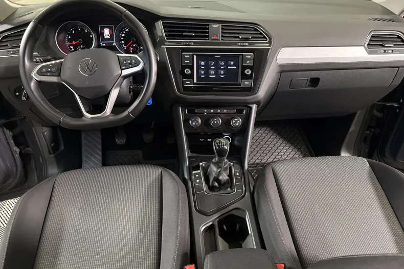 Volkswagen Tiguan din 2021 cu 22.145 km - oferta VOL250208 - foto 9