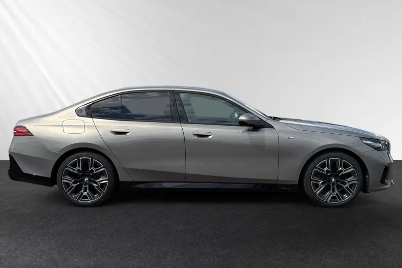 BMW 520 (Seria 5) din 2025 cu 26.600 km - oferta BMW250210 - foto 5
