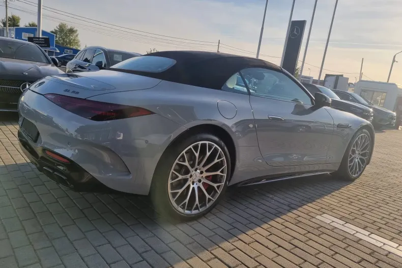 Mercedes-Benz SL 55 AMG (Clasa SL) din 2024 cu 15.700 km - oferta MER250211 - foto 4