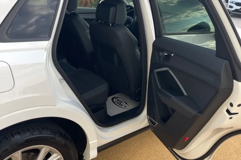 Audi Q3 din 2020 cu 139.000 km - oferta AUD250218 - foto 24