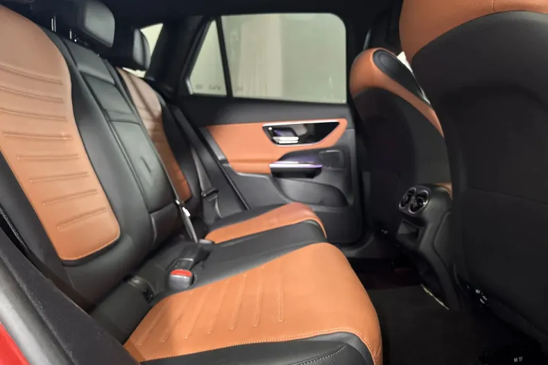 Mercedes-Benz GLC 220 (Clasa GLC) din 2022 cu 57.458 km - oferta MER250219 - foto 11