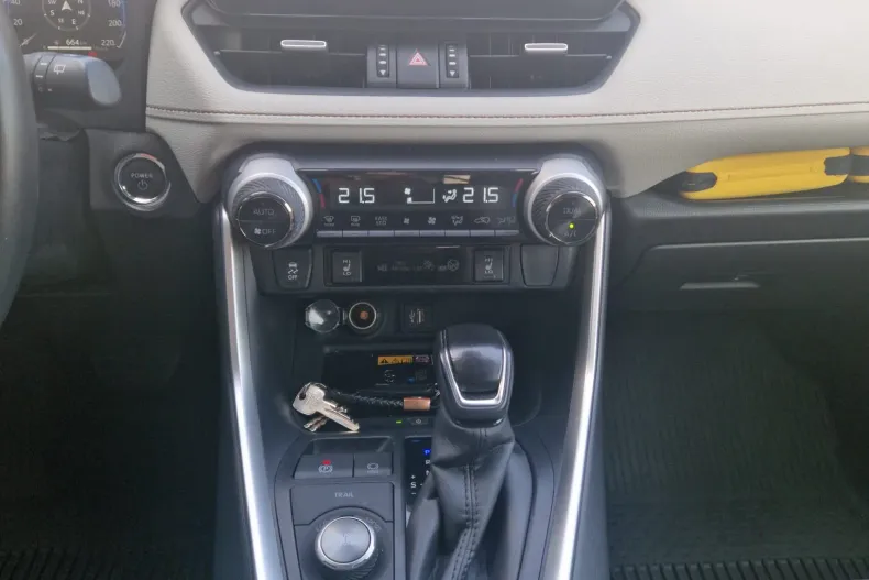 Toyota RAV4 din 2023 cu 117.246 km - oferta TOY250221 - foto 15