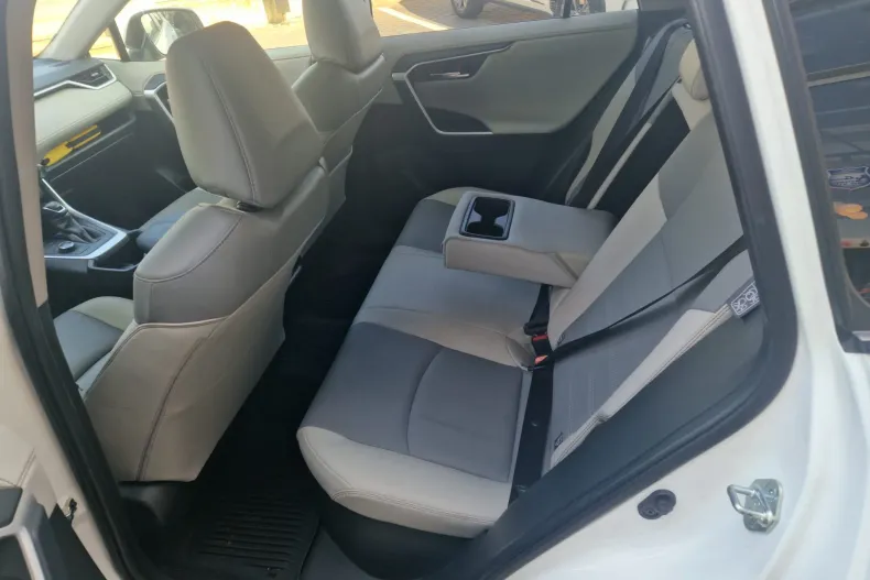 Toyota RAV4 din 2023 cu 117.246 km - oferta TOY250221 - foto 22