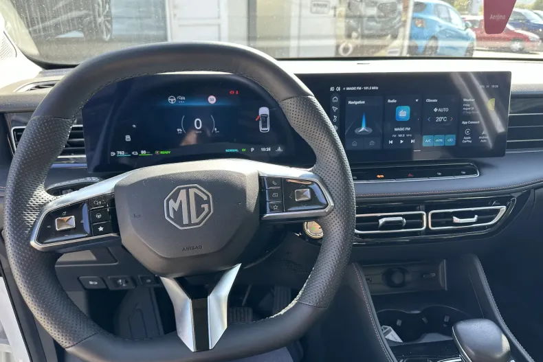 MG EHS din 2025 cu 9.325 km - oferta MG0250223 - foto 11