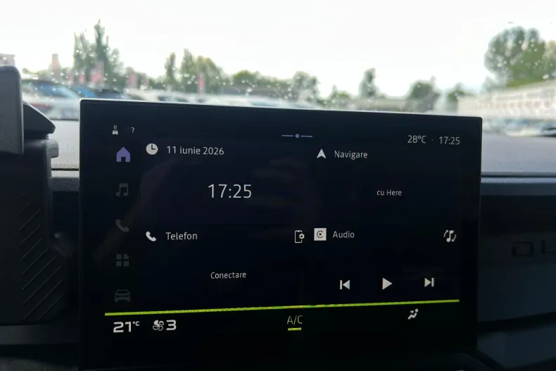 Dacia Duster din 2025 cu 18.187 km - oferta DAC250227 - foto 23