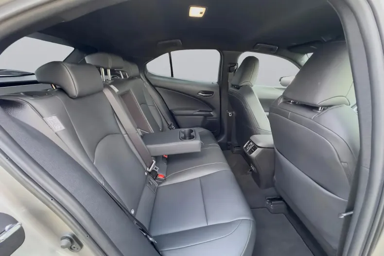 Lexus UX din 2021 cu 112.365 km - oferta LEX250231 - foto 12