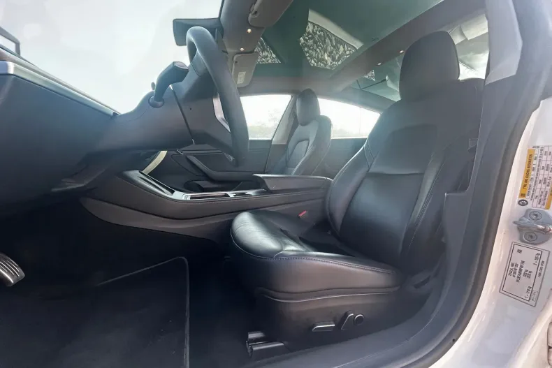 Tesla Model 3 din 2021 cu 80.000 km - oferta TES250233 - foto 9