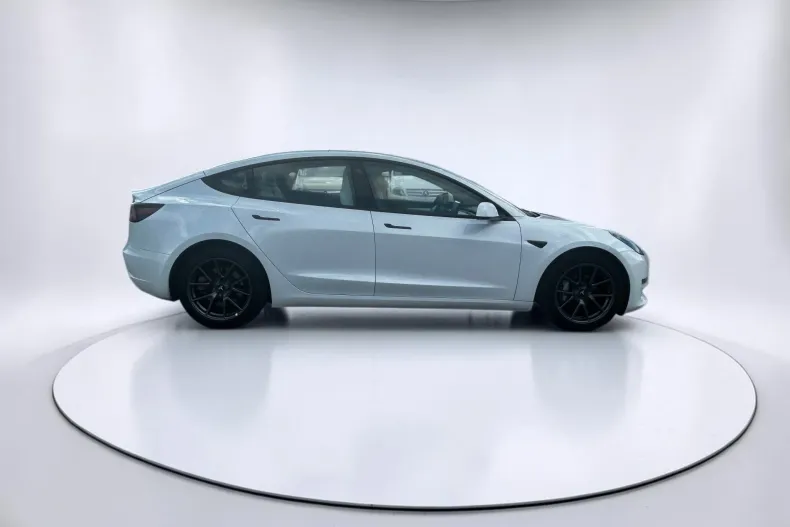 Tesla Model 3 din 2021 cu 99.000 km - oferta TES250234 - foto 11