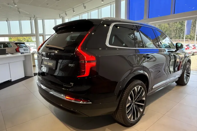 Volvo XC90 din 2025 cu 32.600 km - oferta VOL250239 - foto 8