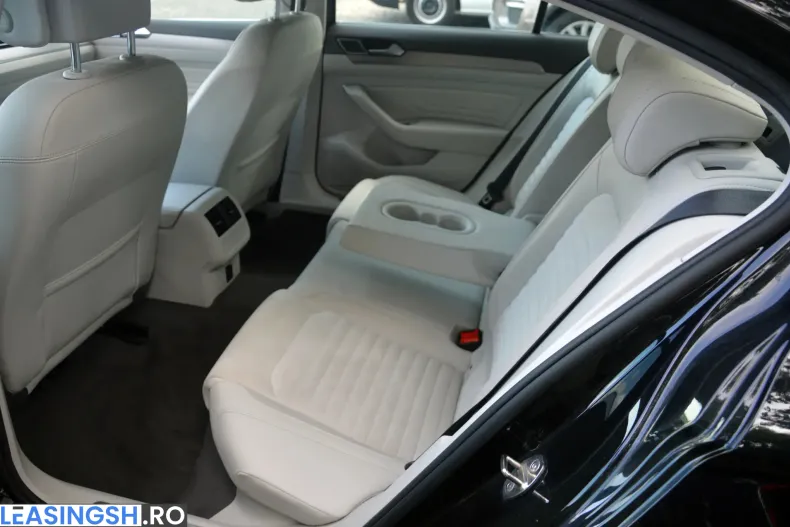 Volkswagen Passat din 2021 cu 173.914 km - oferta VOL250252 - foto 22
