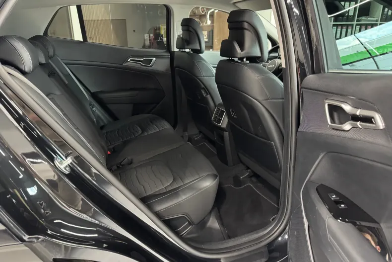 Kia Sportage din 2023 cu 54.288 km - oferta KIA250266 - foto 11