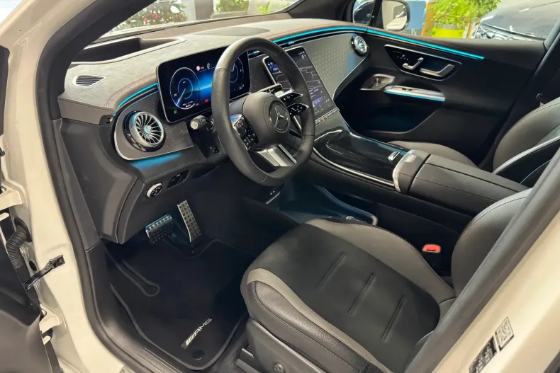 Mercedes-Benz EQE (Clasa E) din 2024 cu 18.900 km - oferta MER250269 - foto 5