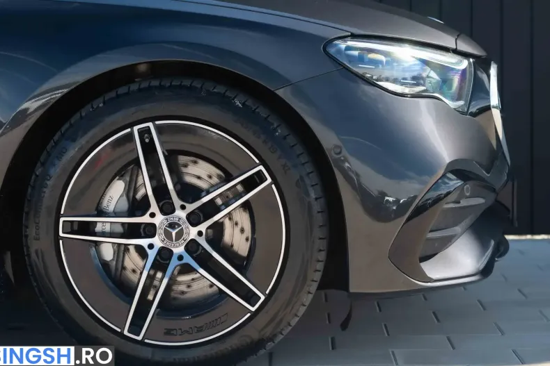 Mercedes-Benz E 300 (Clasa E) din 2024 cu 124.331 km - oferta MER250275 - foto 18