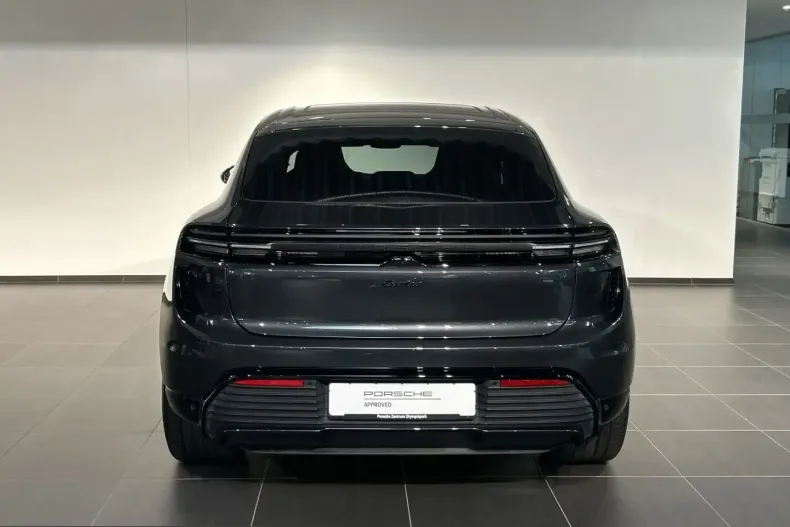 Porsche Macan din 2025 cu 7.200 km - oferta POR250278 - foto 4