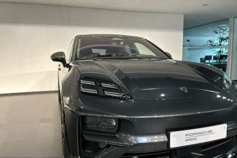 Porsche Macan din 2025 cu 7.200 km - oferta POR250278 - foto 9