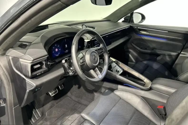Porsche Macan din 2025 cu 7.200 km - oferta POR250278 - foto 11