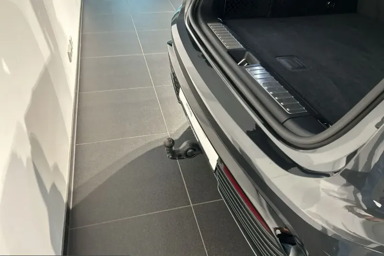 Porsche Macan din 2025 cu 7.200 km - oferta POR250278 - foto 23
