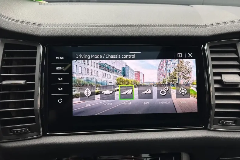 Skoda Kodiaq din 2023 cu 64.000 km - oferta SKO250279 - foto 23