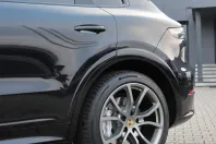 Porsche Cayenne din 2022 cu 33.408 km - oferta POR250280 - foto 2