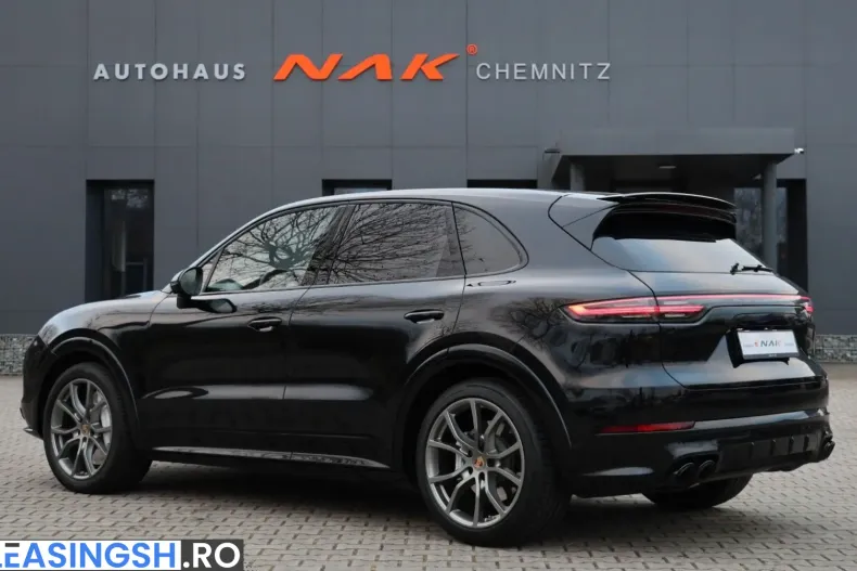 Porsche Cayenne din 2022 cu 33.408 km - oferta POR250280 - foto 8