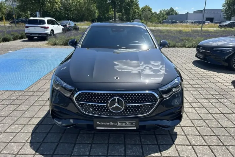Mercedes-Benz E 300 (Clasa E) din 2025 cu 21.425 km - oferta MER250289 - foto 2