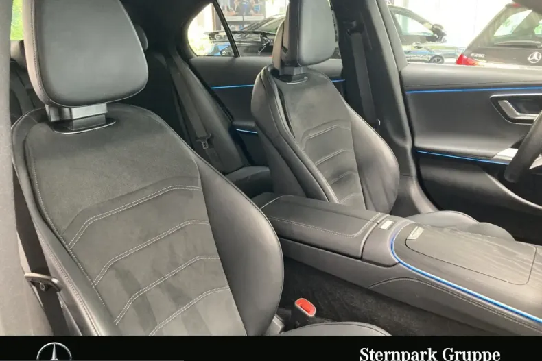 Mercedes-Benz E 300 (Clasa E) din 2025 cu 22.698 km - oferta MER250291 - foto 6