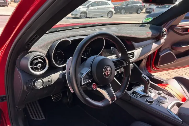 Alfa Romeo Giulia din 2021 cu 16.000 km - oferta ALF250292 - foto 2