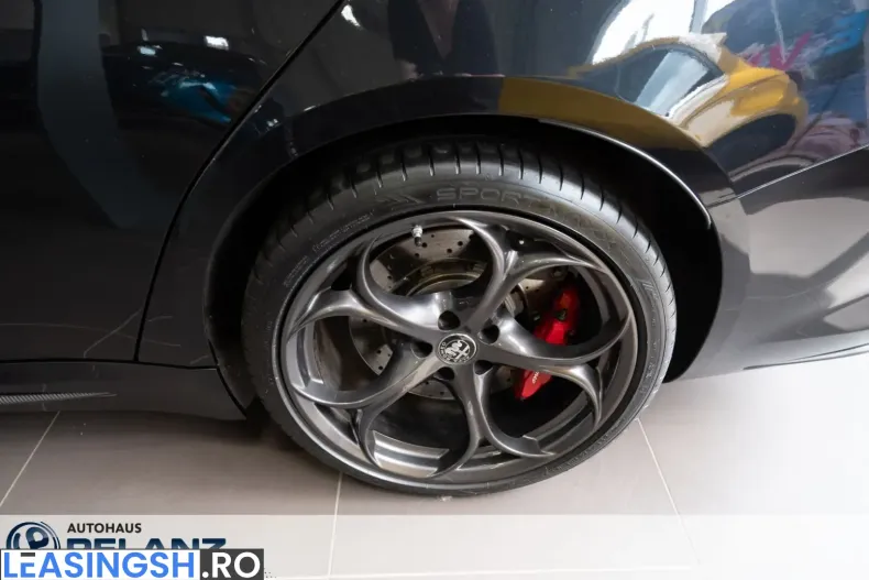 Alfa Romeo Giulia din 2024 cu 47.267 km - oferta ALF250294 - foto 17