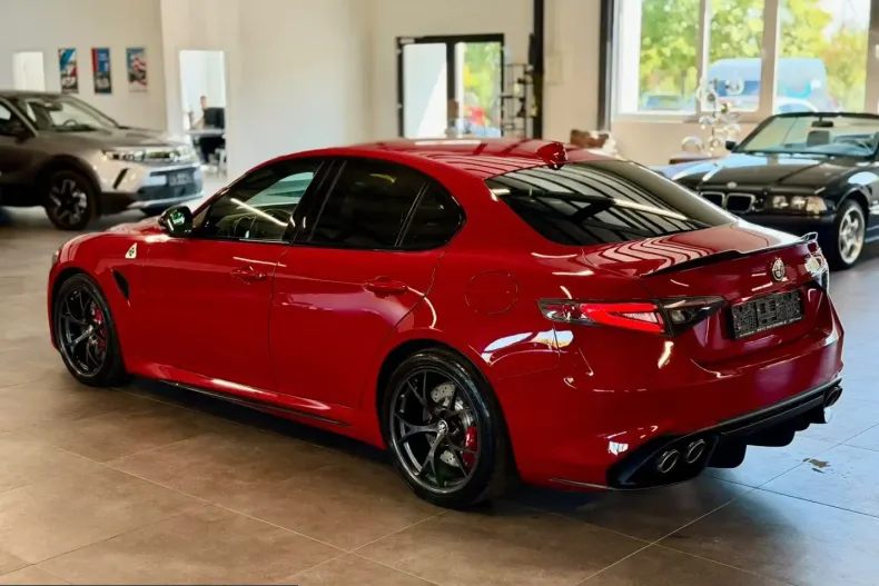 Alfa Romeo Giulia din 2023 cu 62.626 km - oferta ALF250296 - foto 3