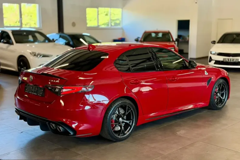 Alfa Romeo Giulia din 2023 cu 62.626 km - oferta ALF250296 - foto 12