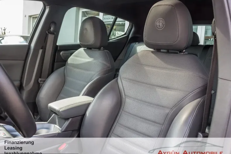Alfa Romeo Tonale din 2024 cu 21.800 km - oferta ALF250300 - foto 11