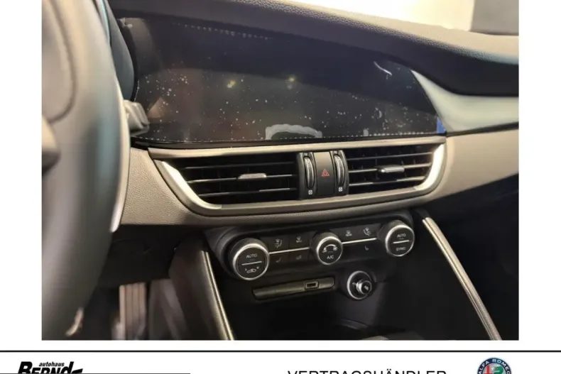 Alfa Romeo Giulia din 2025 cu 16.990 km - oferta ALF250303 - foto 13