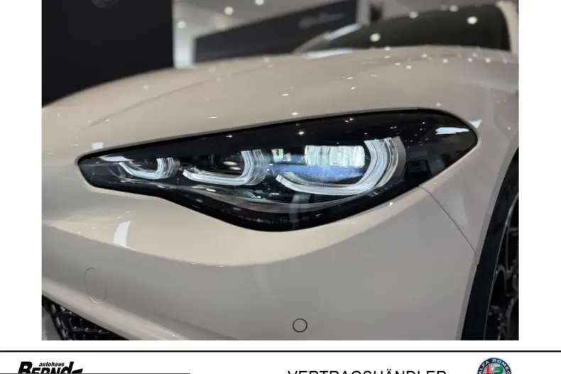 Alfa Romeo Giulia din 2025 cu 16.990 km - oferta ALF250303 - foto 16