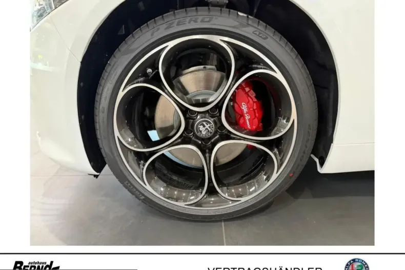 Alfa Romeo Giulia din 2025 cu 16.990 km - oferta ALF250303 - foto 18