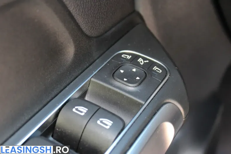 Mercedes-Benz GLB 220 (Clasa GLB) din 2022 cu 58.000 km - oferta MER250305 - foto 22