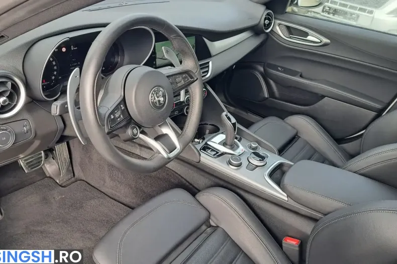 Alfa Romeo Giulia din 2024 cu 42.250 km - oferta ALF250310 - foto 2