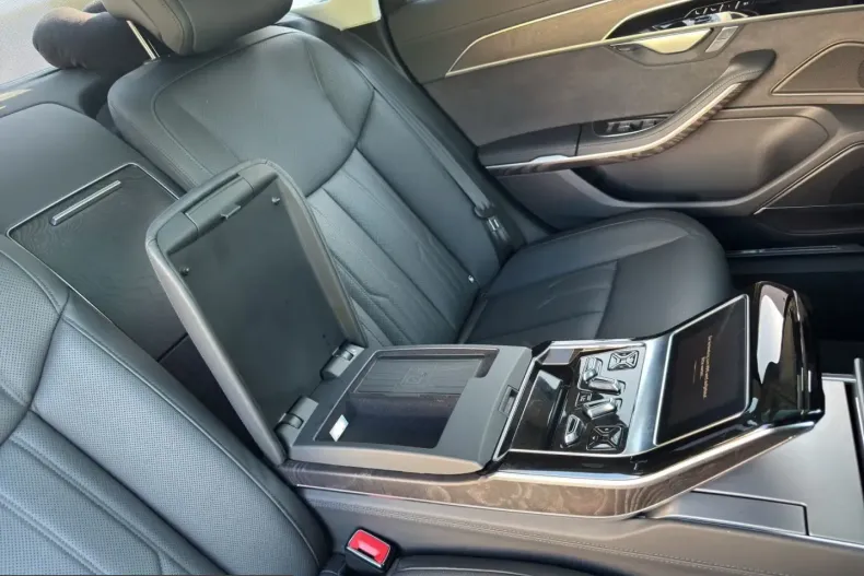 Audi A8 din 2025 cu 34.600 km - oferta AUD250311 - foto 20
