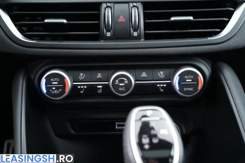 Alfa Romeo Giulia din 2025 cu 4.694 km - oferta ALF250312 - foto 31