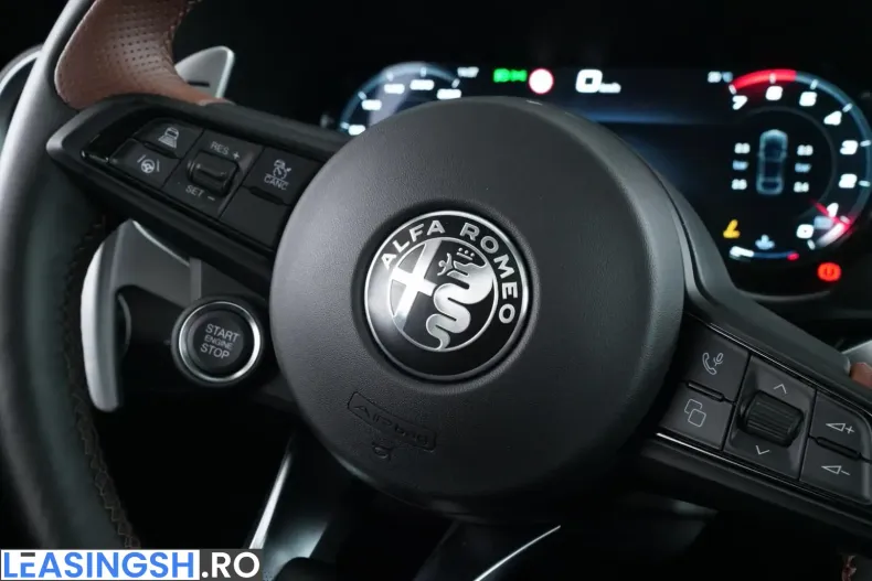 Alfa Romeo Giulia din 2025 cu 4.694 km - oferta ALF250312 - foto 36