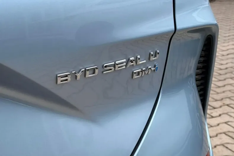 BYD Seal U din 2025 cu 18.211 km - oferta BYD250315 - foto 4