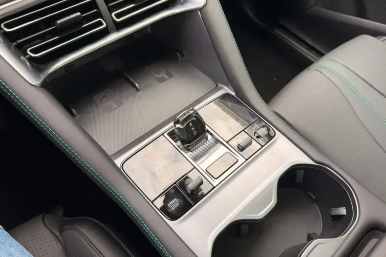 BYD Seal U din 2025 cu 18.211 km - oferta BYD250315 - foto 13