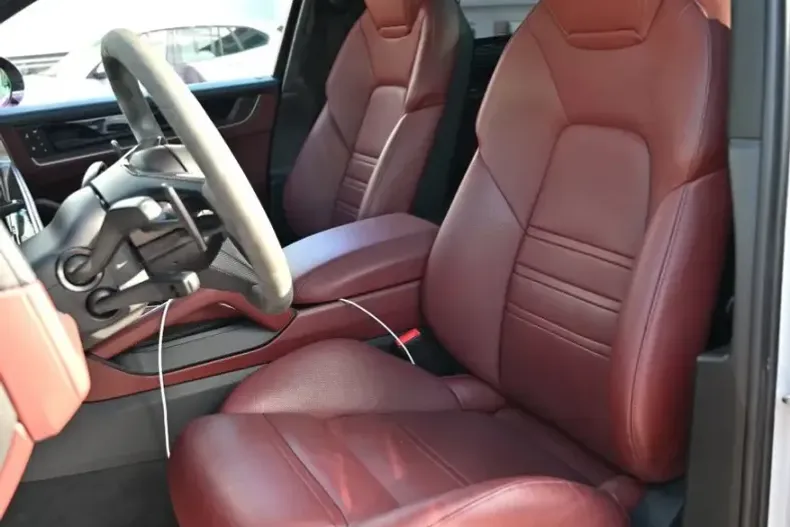 Porsche Cayenne din 2024 cu 34.000 km - oferta POR250326 - foto 12