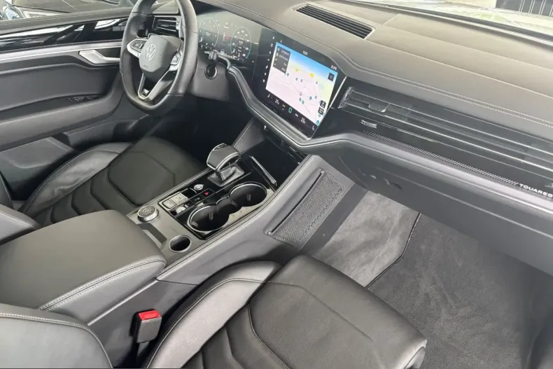 Volkswagen Touareg din 2025 cu 37.000 km - oferta VOL250337 - foto 15